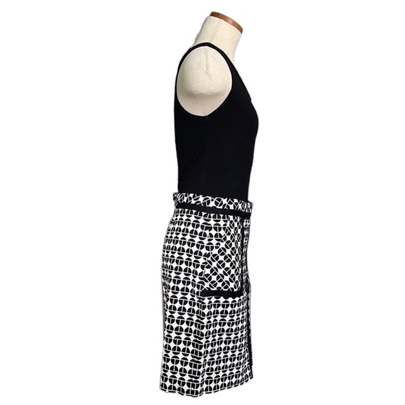 Trina Turk Patterned Front Slit Mini Skirt, Black and White, size 4 - Picture 5 of 16